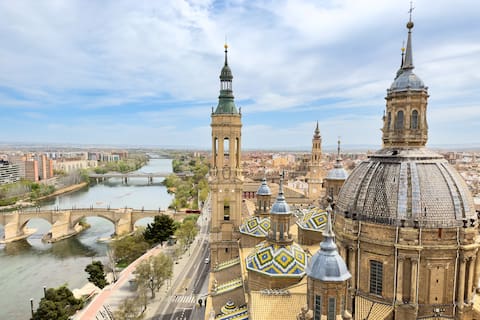 La ciudad española donde las tapas son inolvidables y la arquitectura sorprende a cada paso
