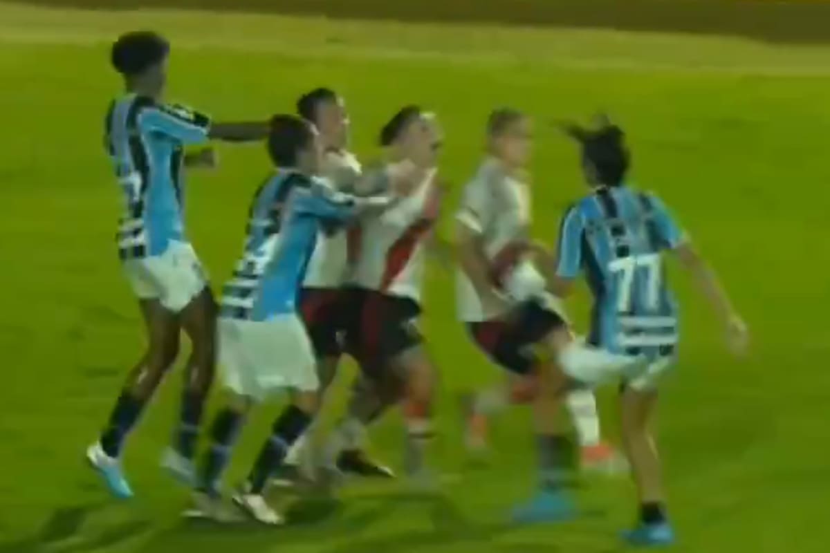 la batalla campal en el fútbol femenino entre River y Gremio, en la Ladies Cup 2024