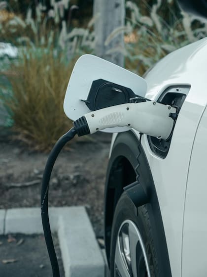 La batería de un auto híbrido puede marcar la diferencia en sus años de vida útil; eso depende de las marcas, fabricantes y cuidado del vehículo