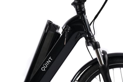 La batería desmontable de la bicicleta eléctrica plegable de Qüint; la compañía está experimentando con un diseño sin soldaduras, para facilitar su eventual reparación