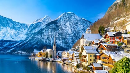La belleza del paisaje de Hallstatt, que motivó a la película Frozen, capturó la atención de los turistas