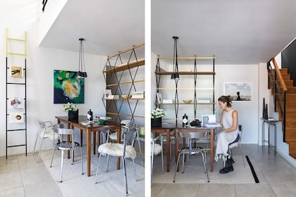 La biblioteca de hierro con estantes de petiribí generó un hall y marca el límite del comedor. Dos mesas cuadradas de lenga permiten variar su configuración.