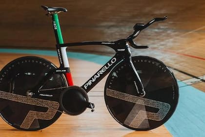 La bicicleta de Pinarello con la que Filippo Ganna batió un récord de velocidad