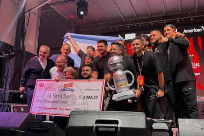 La Birra Bar se llevó una recompensa de US$5000 tras ser seleccionada por el público como la mejor hamburguesa, y también recibió US$2500 por su guarnición de papas fritas