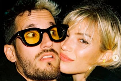 La boda de Ricky Montaner y Stefi Roitman: uno de los invitados dio positivo en el test de Covid-19