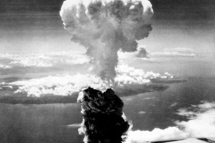 La bomba atómica explota sobre la ciudad japonesa de Nagasaki el 9 de agosto de 1945