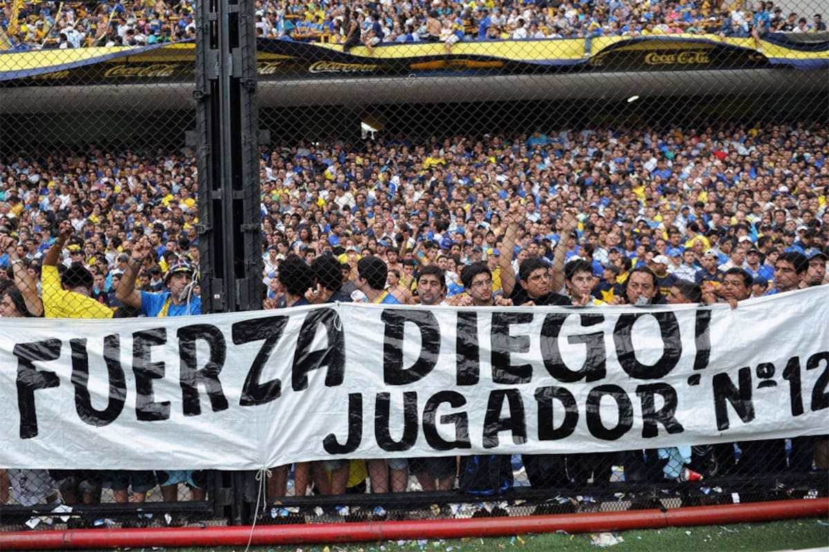 La Bombonera, junto a Diego