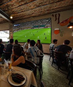 Bares y restaurantes con 2x1, descuentos, happy hour y precios especiales durante el Mundial