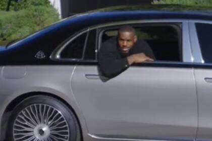 La broma de LeBron James a su hijo Bronny para una publicidad de Nike