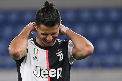 La bronca de Cristiano Ronaldo. El portugués no jugó un buen partido y no llegó a ejecutar su penal en la definición