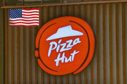 La cadena de comida rápida Pizza Hut podría cerrar más de 200 restaurantes en Estados Unidos este 2026 (Pexels/Umar Andrabi)