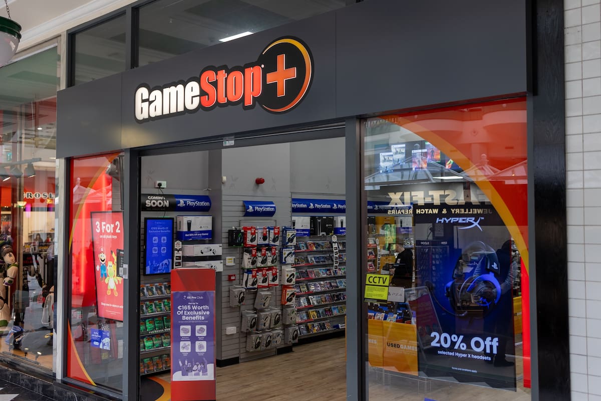 La cadena de tiendas de videojuegos GameStop anunció su intención de hacer una oferta de compra de eBay por US$56.000 millones