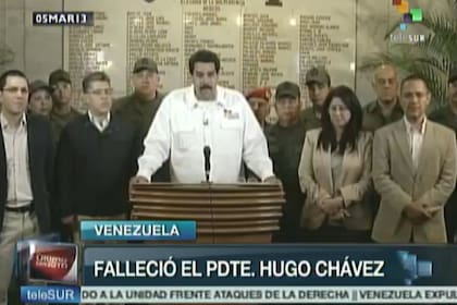La cadena Telesur transmitió el anunció de la muerte de Chávez