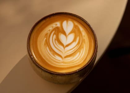 La cafetería de inspiración japonesa de La Lucila, habrá 2x1 en todos los cafés preparados con leche de avena Oatly