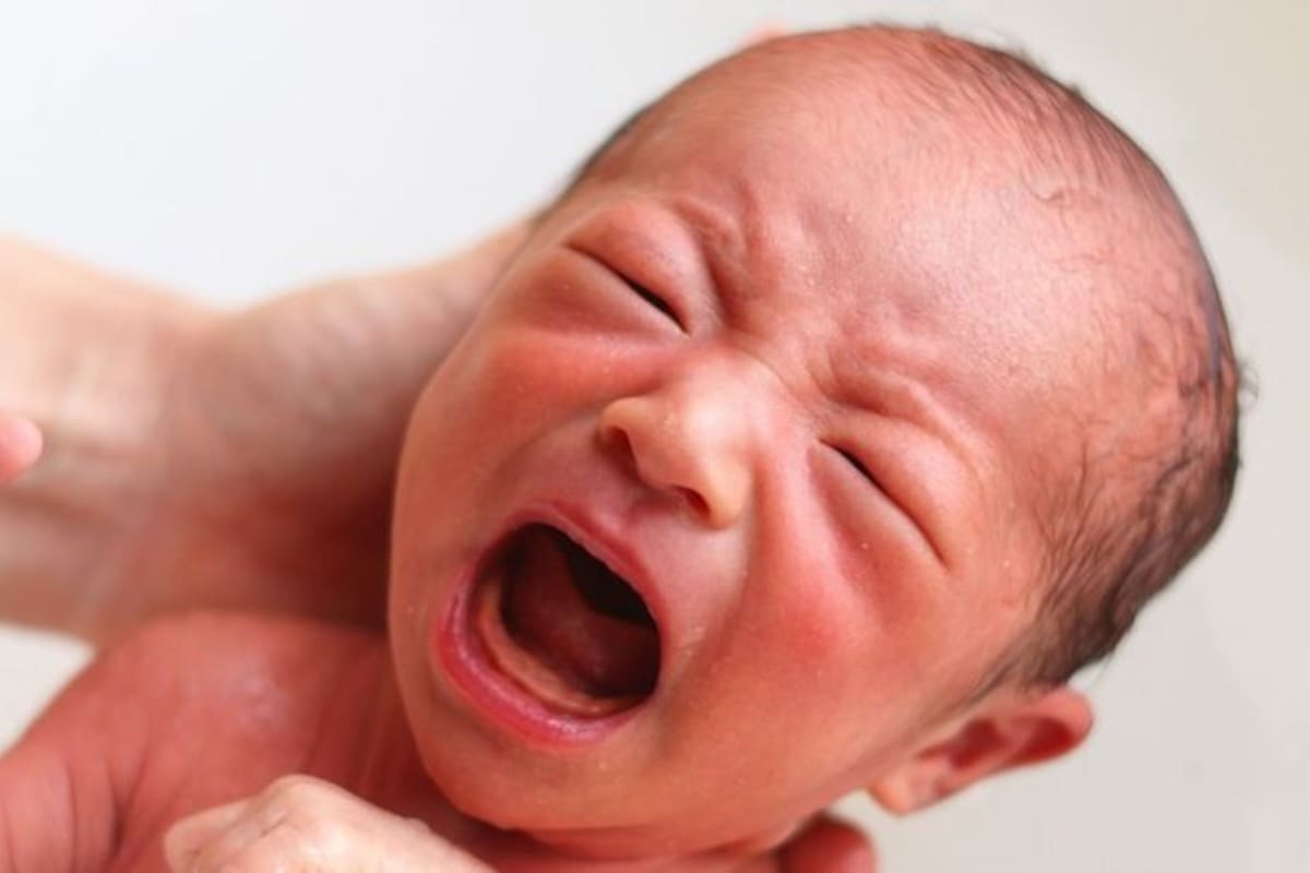 La caída de los nacimientos es un fenómeno bastante extendido en países desarrollados, el problema es más grave para Japón, dado que la esperanza de vida ha aumentado en las últimas décadas