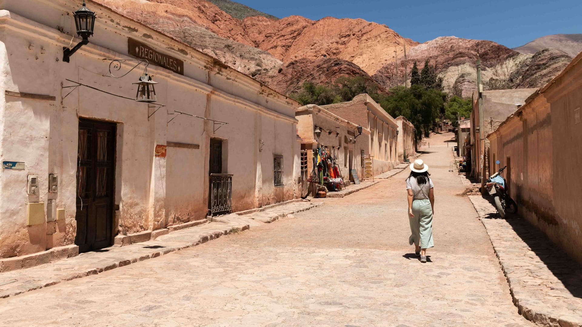 La caída del turismo receptivo durante julio fue del 18,6%.