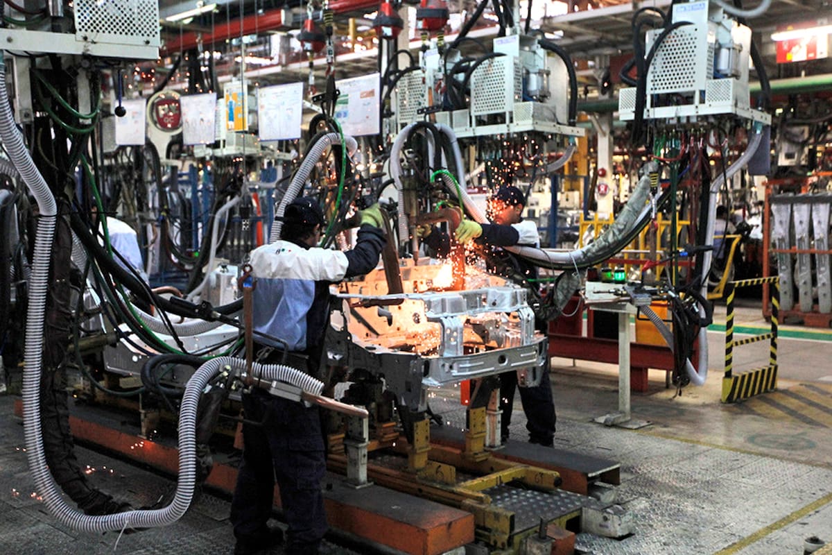 La caída en la producción automotriz condiciona a las autopartistas