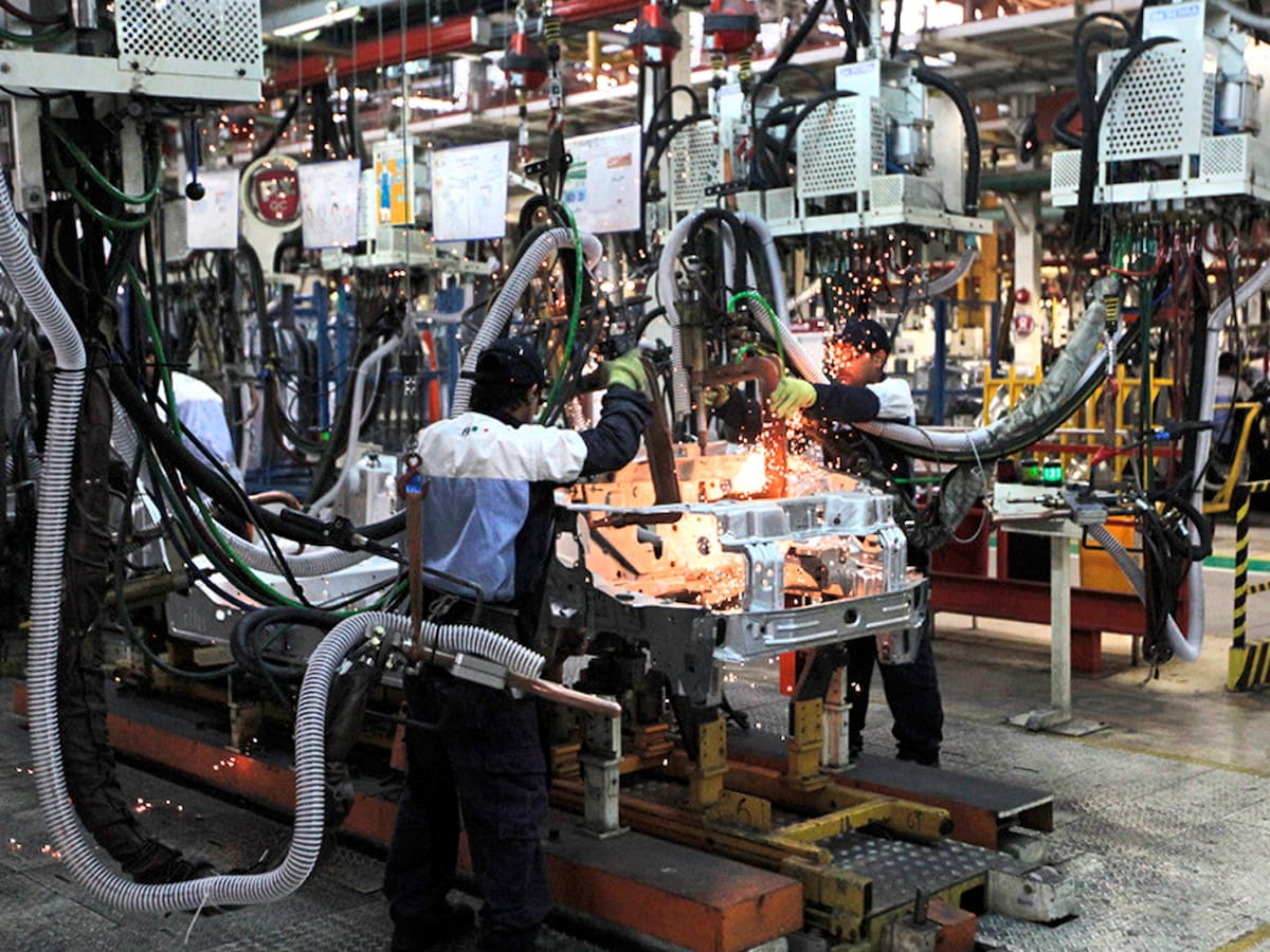 Autopartistas en alerta por la caída de actividad por el aumento de importaciones e interrupción de proyectos - LA NACION