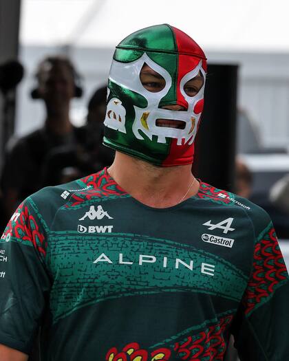 La calavera viviente de Alpine, un clásico de la carrera mexicana haciendo honor al Día de los Muertos