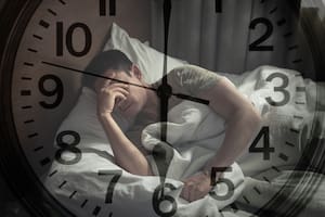 Qué es la ortosomnia, la nueva obsesión que, paradójicamente, agrava el problema que busca combatir
