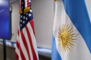 El gobierno de Trump anticipó a empresas estadounidenses que habrá más financiamiento para proyectos en la Argentina
