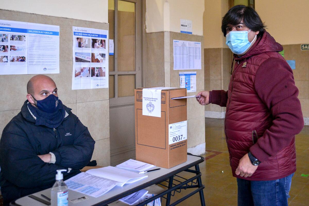 La Cámara Nacional Electoral fijó un máximo deseado de ocho mesas por escuela