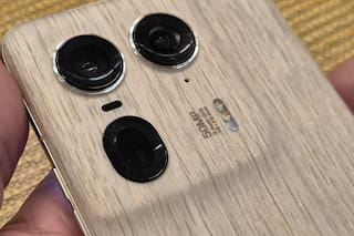 Probamos el Motorola Edge 50 Ultra, con cuerpo de madera y cámara con IA
