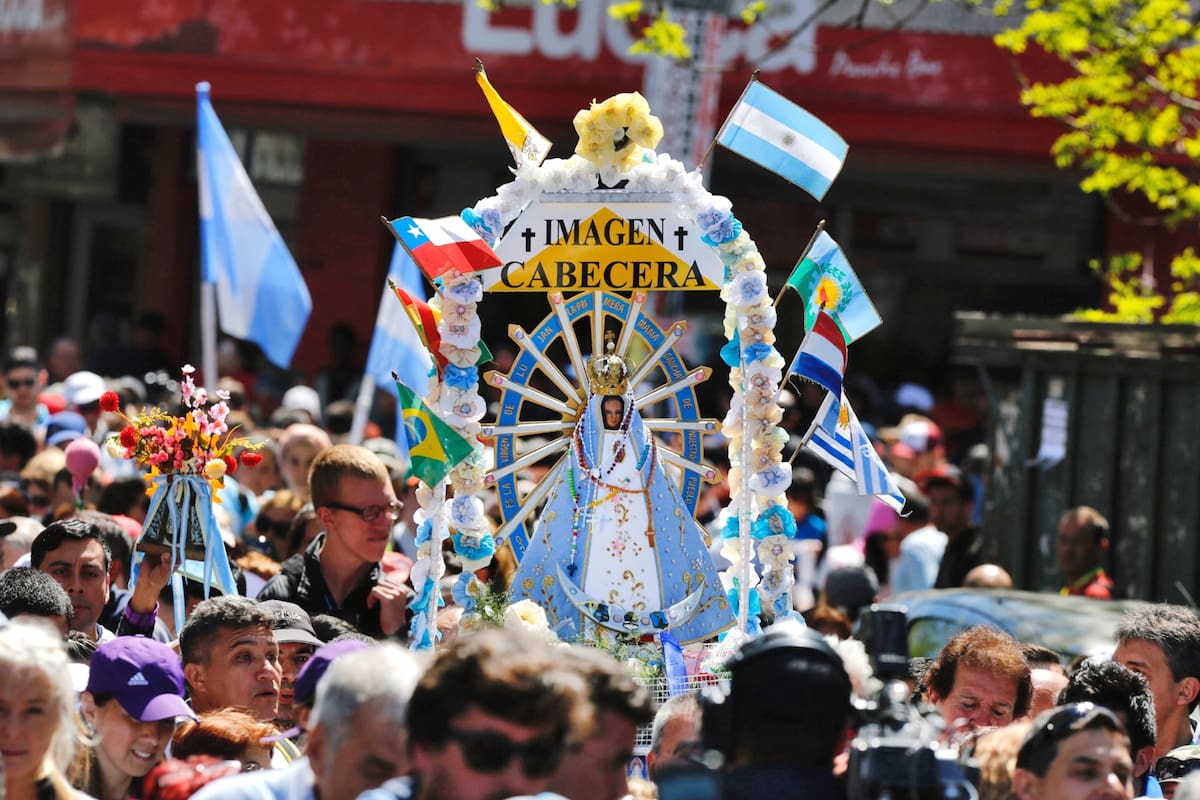 La caminata es de 70 kilómetros y se estima que participarán más de 1 millón de personas