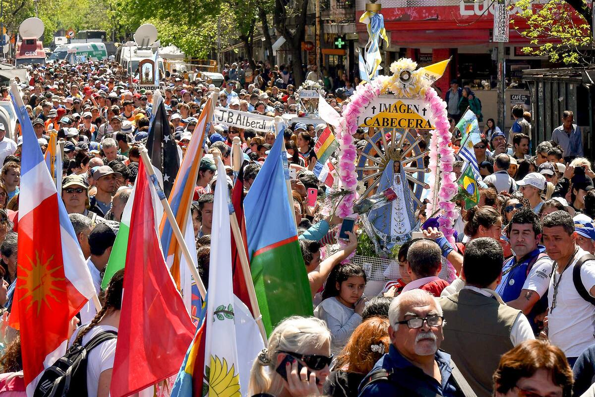 La caminata es de 70 kilómetros y se estima que participarán más de 1 millón de personas