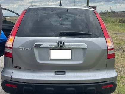 La camioneta de Máximo Kirchner, a la vera de la ruta 7