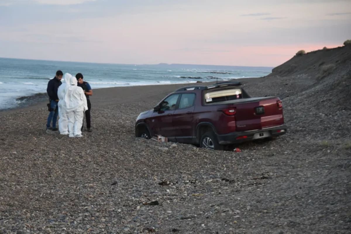 La camioneta del detenido fue hallada en una playa de Caleta Olivia