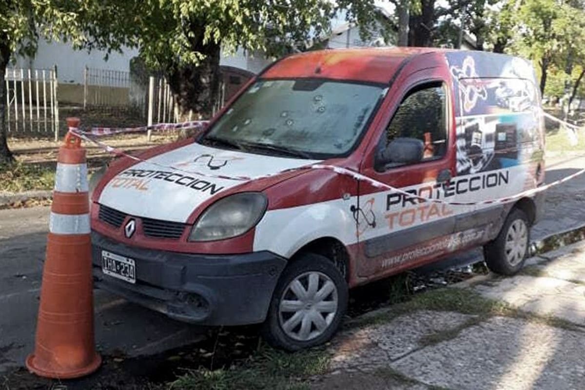 La camioneta fue robada a un técnico de una empresa de seguridad