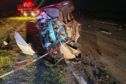 La camioneta quedo "irreconocible", según los especualistas.