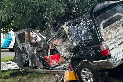 La camioneta transportaba baldes de pintura