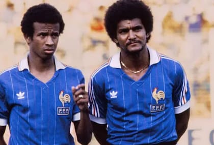 La camiseta de Francia en 1982 se destacó sobre las demás (Foto: BBC)