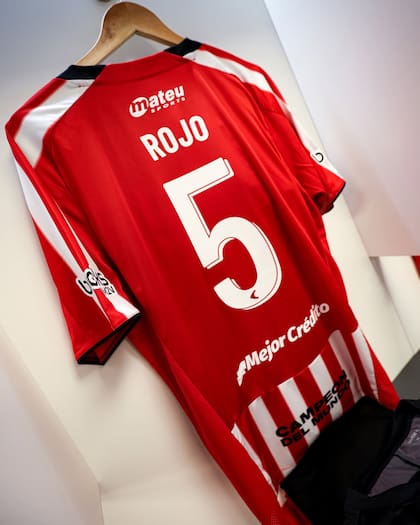 La camiseta de Rojo ya está lista para ser utilizada: conservaría el mismo número que usa en el Clausura
