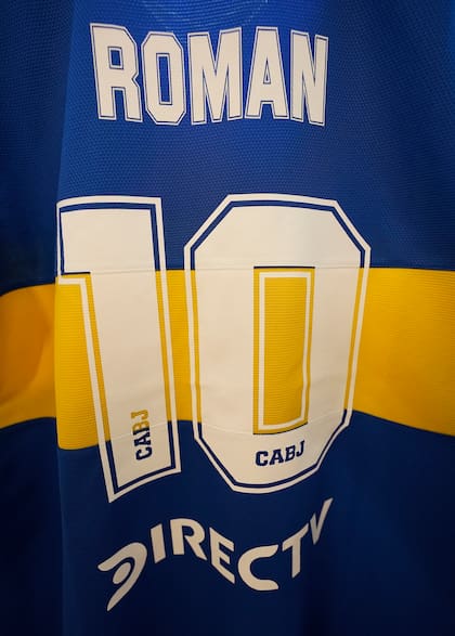 La camiseta que usará Riquelme esta tarde (Javier García Martino)
