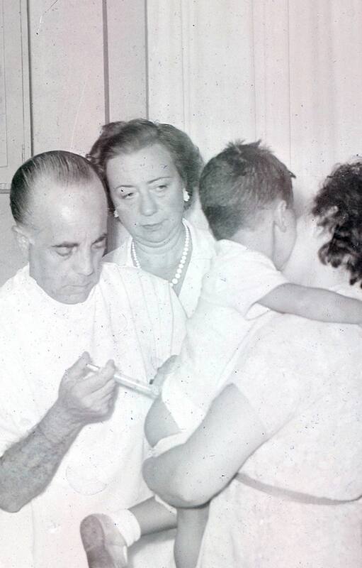 La campaña de vacunación de 1956 por el brote de poliomielitis en la Argentina