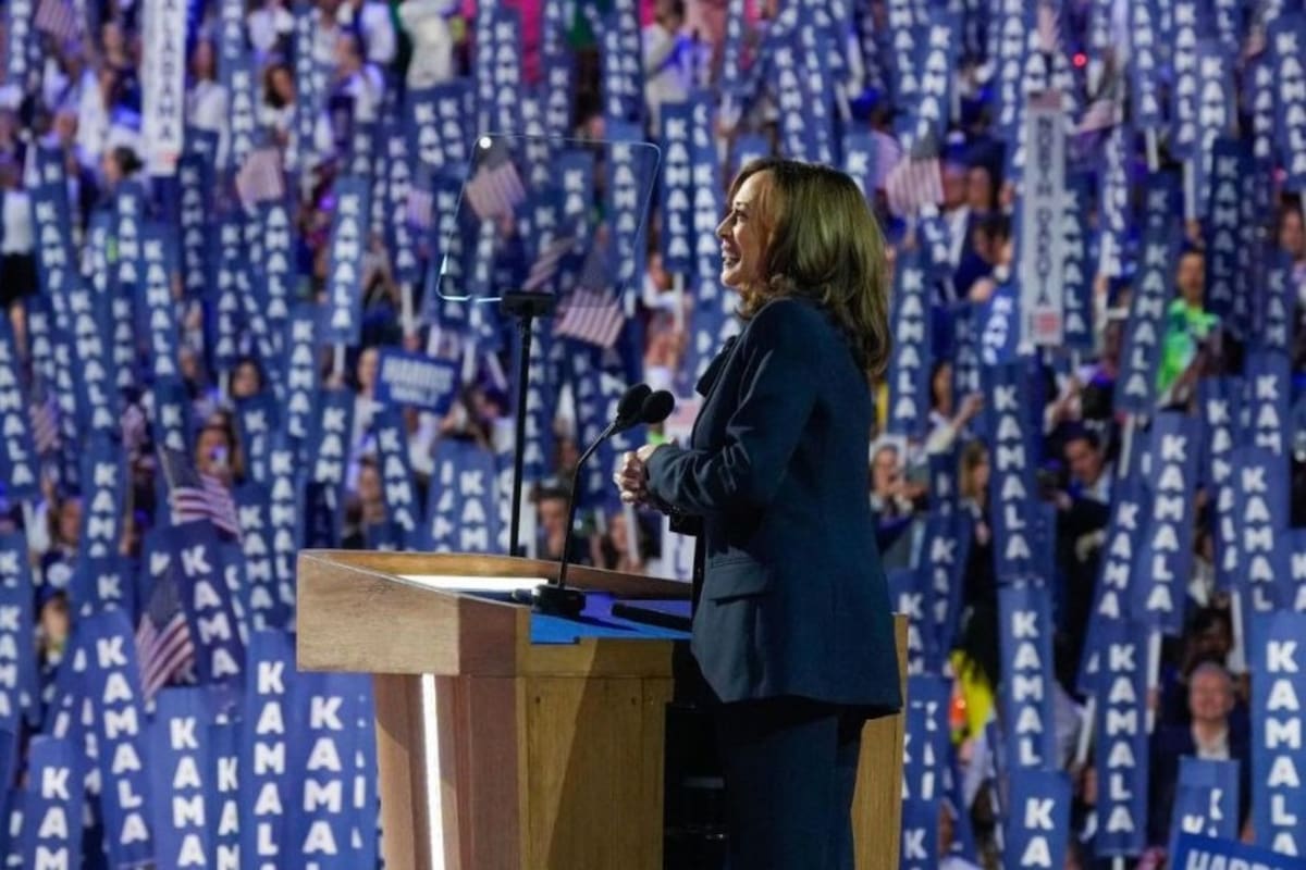 La candidata demócrata cerró la convención de su partido con un discurso en el que recordó su historia de vida