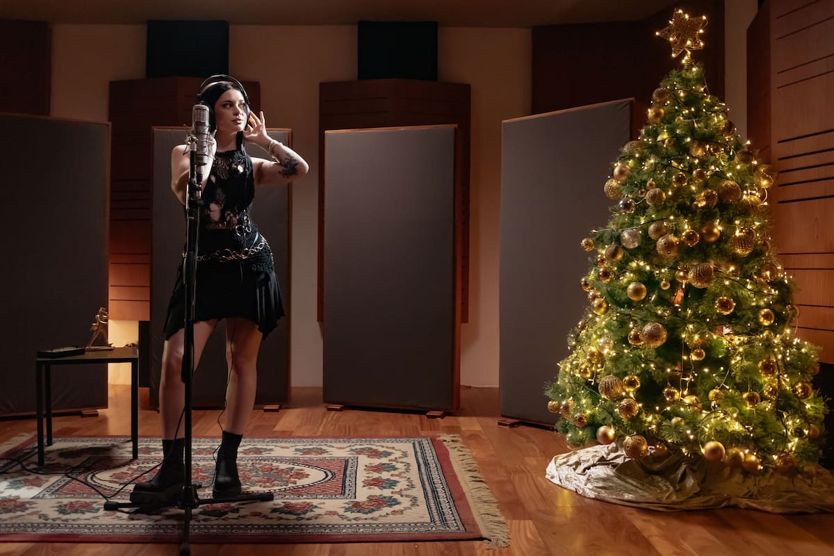 La cantante chilena Soulfia, la performer peruana Lara Nuh y la productora musical argentina Natalia Perelman se unieron para darle vida al espíritu creativo e innovador Johnnie Walker