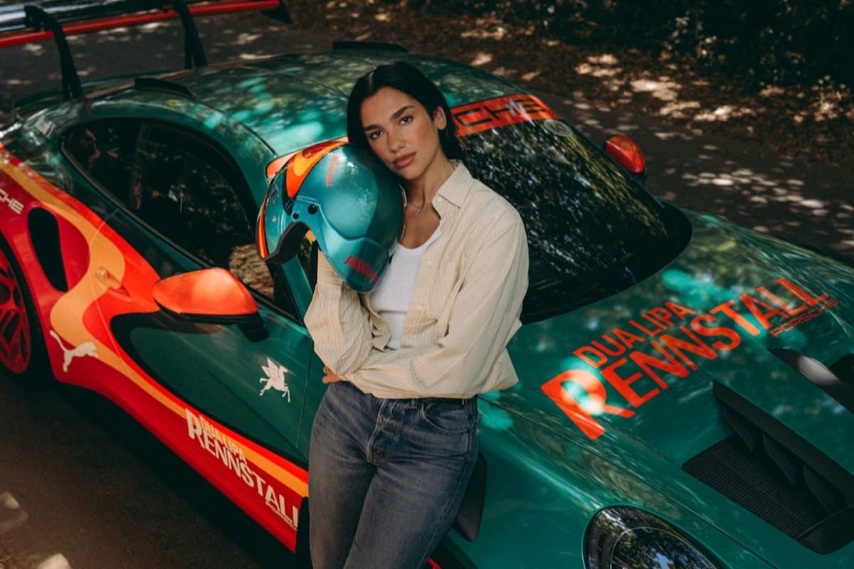 La cantante Dua Lipa subastará su auto personalizado para donar las ganancias a su fundación Sunny Hill Foundation (Instagram / @porsche)