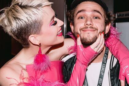 La cantante grabó un clip con el francés Zedd