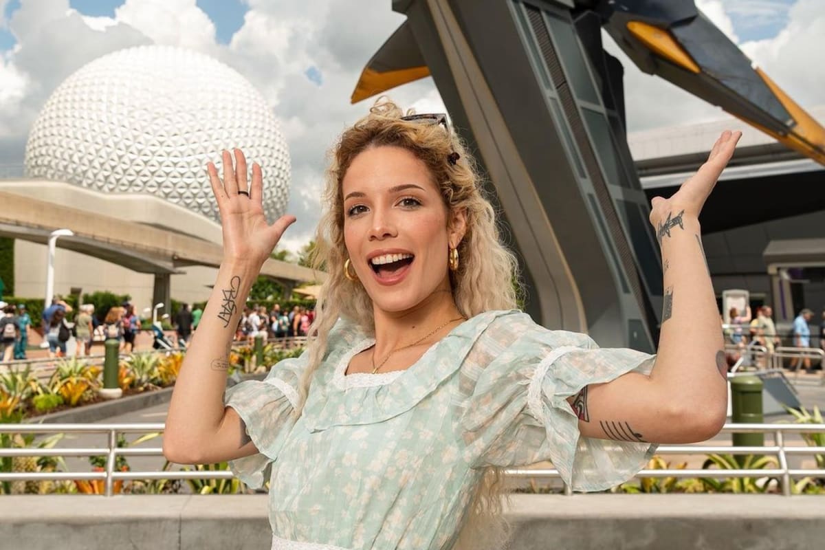 La cantante Halsey viralizó su queja sobre las absurdas condiciones de su disquera para el lanzamiento de su sencillo. Además de ella, otros artistas han reflexionado, incluso con humor, sobre las presiones para crear contenido todo el tiempo