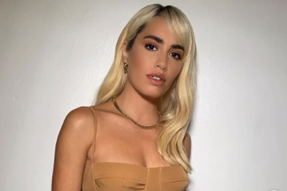 La cantante le contestó a través de las redes sociales a su exmaestra de Lengua de la primaria, quien había cuestionado su vocación