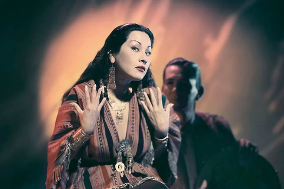 La cantante peruana Yma Súmac, conocida como “princesa inca”, conquistó el mundo en los años cincuenta gracias a su prodigioso rango de voz