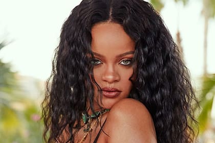 La cantante Rihanna es una de las exitosas empresarias que se abre camino en el mundo de la belleza y moda de ropa interior
