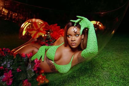 La cantante y activista generó una revolución en el cierre de la semana de la moda de New York.