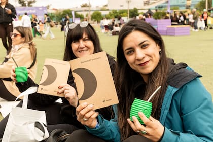La cantidad de gente que se acercó a escuchar la charla sobre bienestar financiero demuestra el interés alrededor del tema.