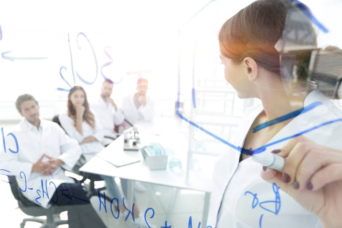 La capacitación deberá ser permanente para no perder el tren del trabajo