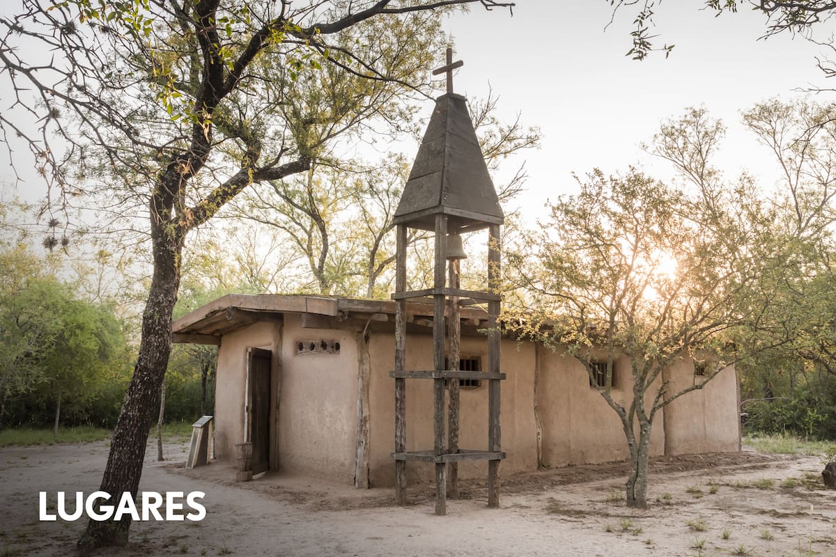La capilla de Quimili Paso, construida en 2006 a imagen y semejanza de las antiguas capillas de adobe.